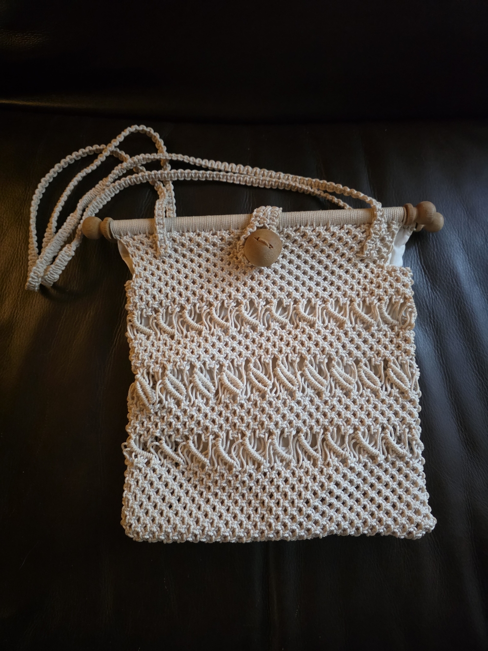 Handwoven Cream Macramé Crossbody Bag - Boho Style Vintage
